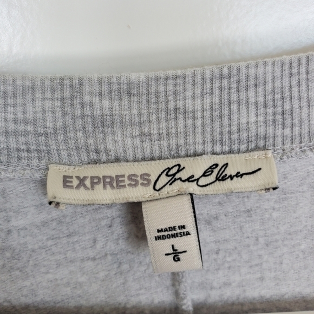 Express rainbow top‎ - Picture 3 of 7